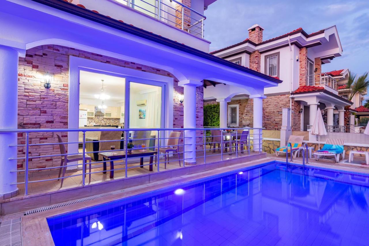 Villa Yasam Park - Luxury 8 Person - Fethiye Calis Beach 90Mt Eksteriør billede