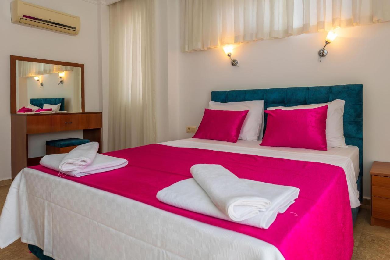 Villa Yasam Park - Luxury 8 Person - Fethiye Calis Beach 90Mt Eksteriør billede