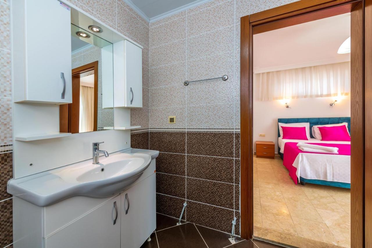 Villa Yasam Park - Luxury 8 Person - Fethiye Calis Beach 90Mt Eksteriør billede