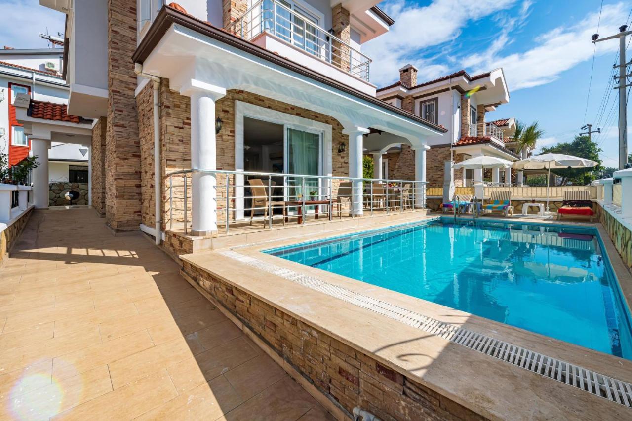 Villa Yasam Park - Luxury 8 Person - Fethiye Calis Beach 90Mt Eksteriør billede